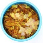 AQUARIAN Complete Nutrition, Aquarium Goldfish Food, Flakes Also Suitable for Small Pond Fish, 200 g Container - Image 4