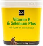 NAF Vitamin E and Selenium 2.5kg – Antioxidant Supplement for Horses – Supports Muscle Health, Recovery & Immune Function – Ideal for Horses in Work or Low Grazing Conditions - Image 2